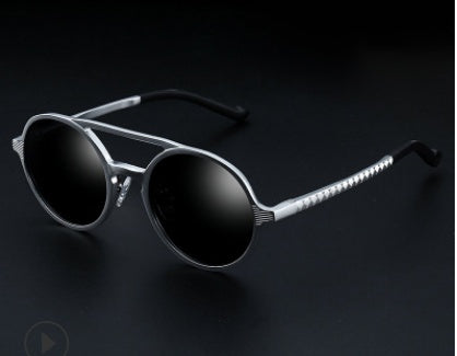 Stilrena Vintage Solglasögon i John Lennon Stil – Polariserade och Trendiga!